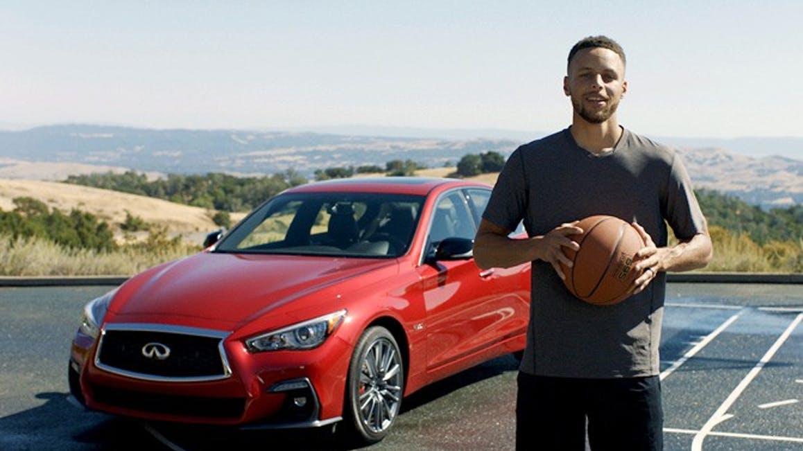 What cars does Stephen Curry own?